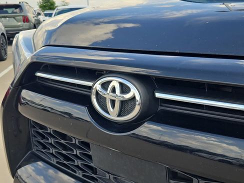 Used 2021 Toyota 4Runner SR5 RWD image 11