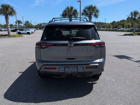 New 2026 Nissan Pathfinder Platinum AWD/4WD image 6