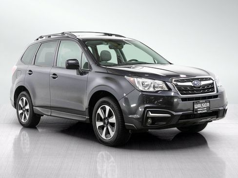 Used 2018 Subaru Forester 2.5i Premium AWD/4WD image 7