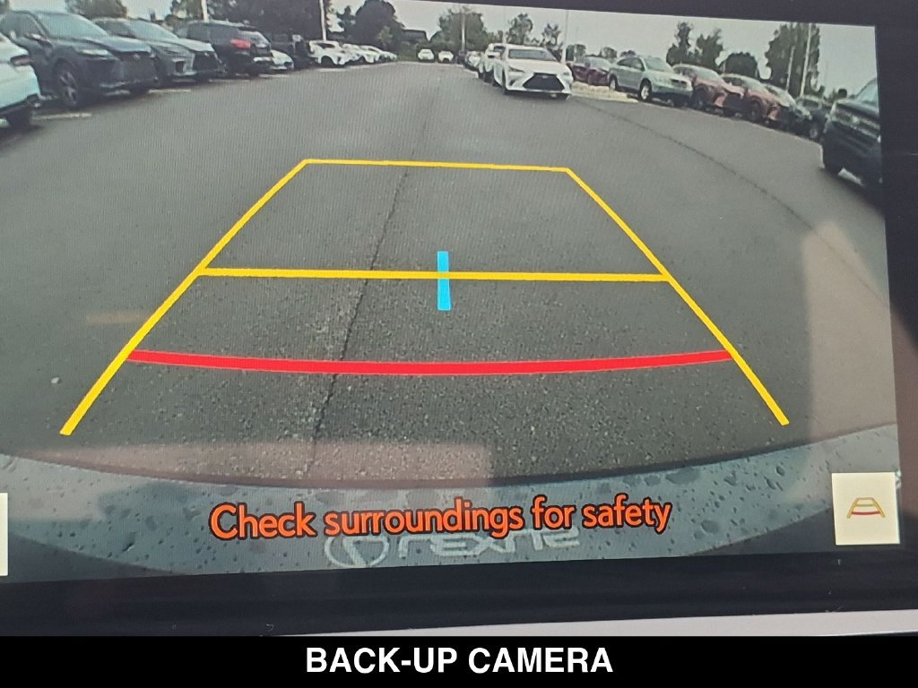 Used 2023 Lexus ES 300h w/ Accessory Package (Z2) FWD image 5