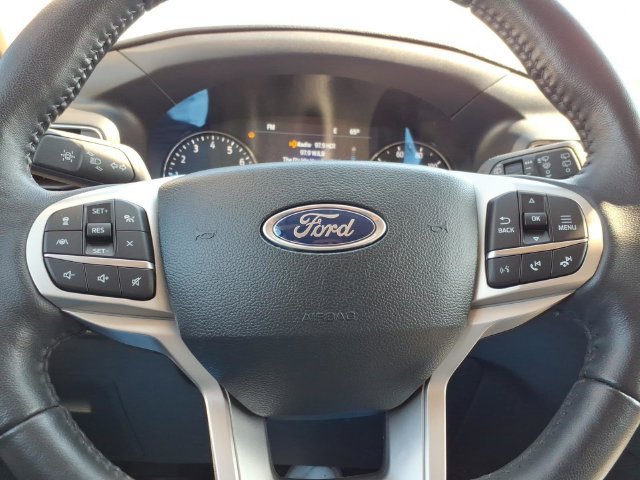 Used 2023 Ford Explorer Limited w/ Limited Technology Package AWD/4WD image 28
