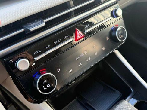 Used 2025 Hyundai Tucson SEL image 12