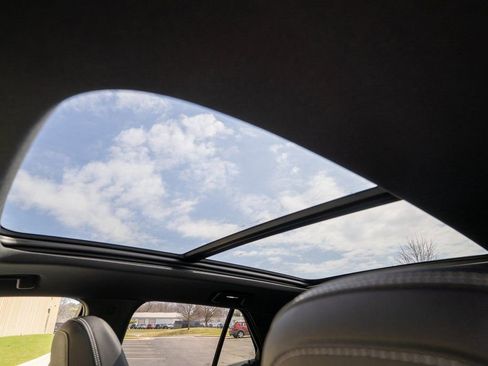 New 2025 Chevrolet Blazer EV LT w/ Super Cruise Package image 18