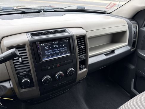 Used 2012 RAM 1500 Express image 22