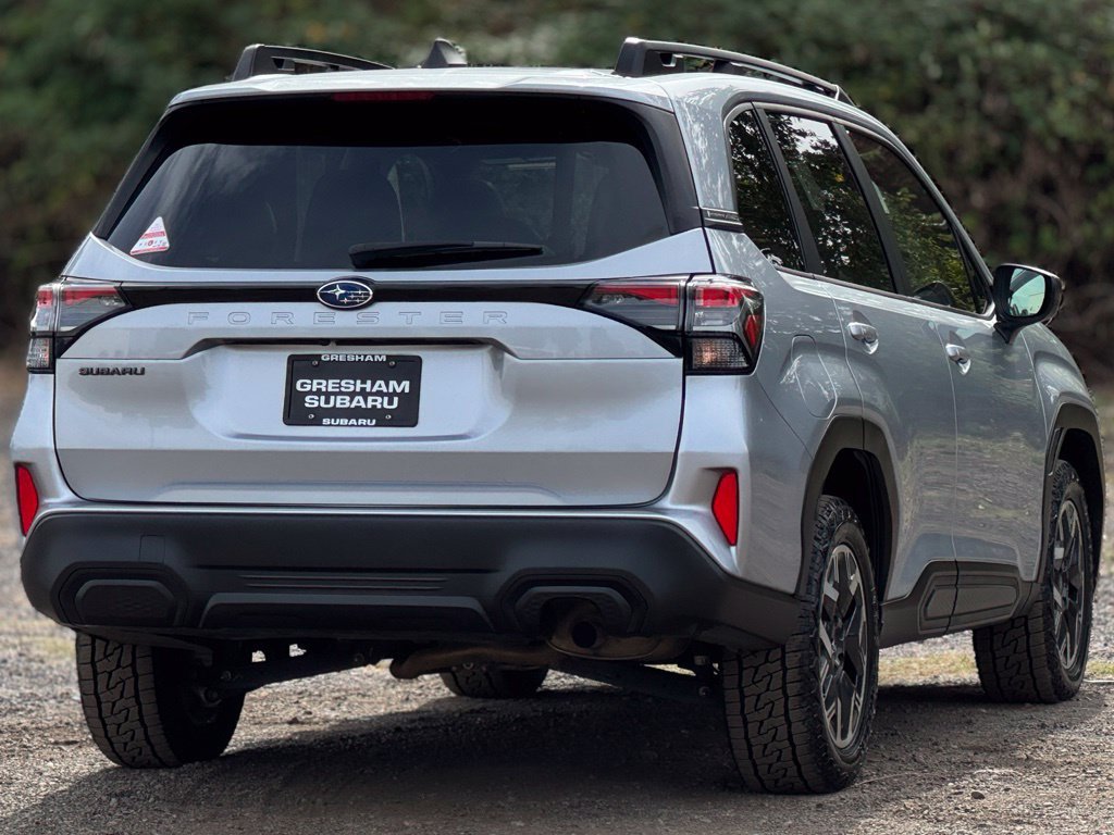 Certified 2025 Subaru Forester Premium AWD/4WD image 8