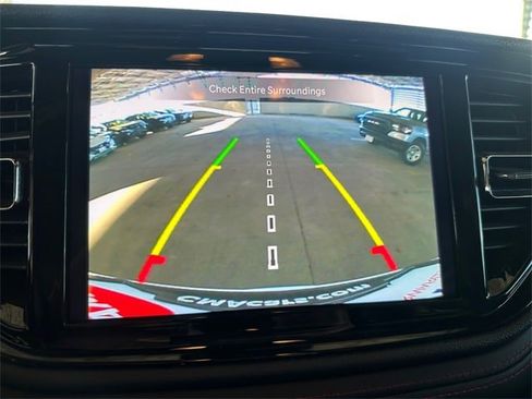 Used 2024 Dodge Durango GT image 18