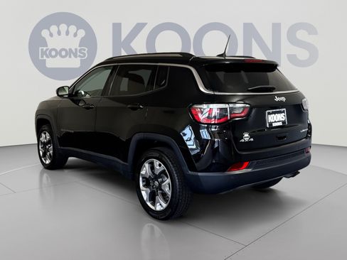Used 2018 Jeep Compass Limited AWD/4WD image 4