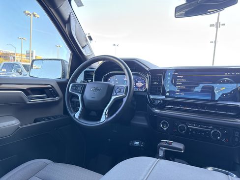 Used 2023 Chevrolet Silverado 1500 RST w/ Z71 Off-Road Package image 26