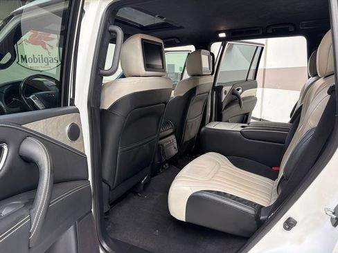 Used 2019 INFINITI QX80 Limited w/ All-Season Package AWD/4WD image 33