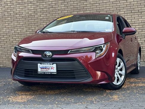 Used 2024 Toyota Corolla LE image 40