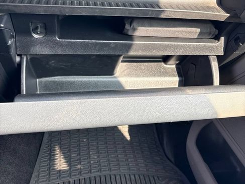 Used 2018 Ford F150 XLT AWD/4WD image 26