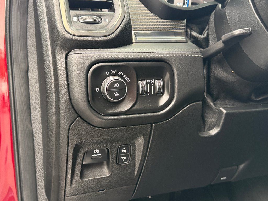Used 2020 RAM 1500 Limited AWD/4WD image 20
