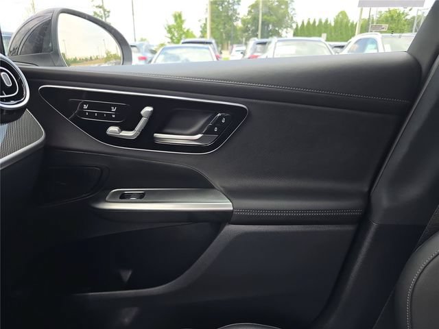New 2026 Mercedes-Benz GLC 300 4MATIC image 24