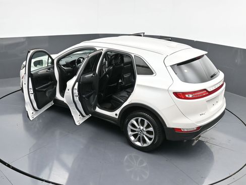 Used 2017 Lincoln MKC Select w/ Select Plus Package image 35