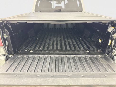 Used 2020 Toyota Tacoma TRD Off-Road AWD/4WD image 47