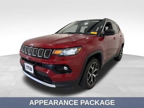 Used 2025 Jeep Compass Limited AWD/4WD image 4