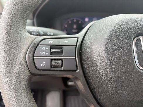 Used 2024 Honda Accord EX image 20