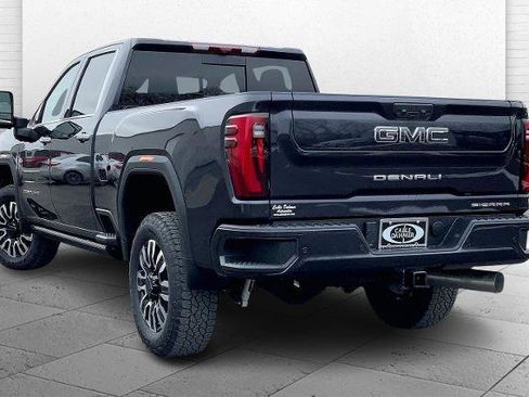 New 2026 GMC Sierra 2500 Denali Ultimate image 8