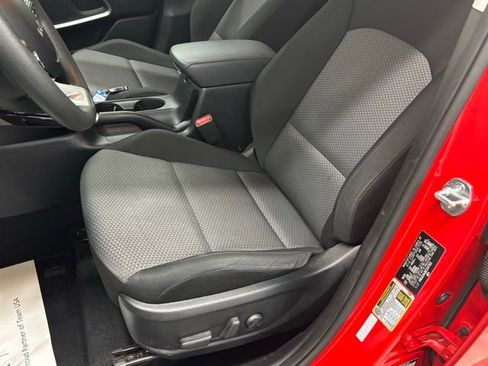 Used 2025 Kia Soul S image 14