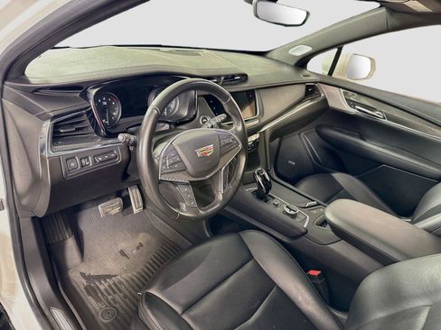Used 2020 Cadillac XT5 Sportv AWD/4WD image 3