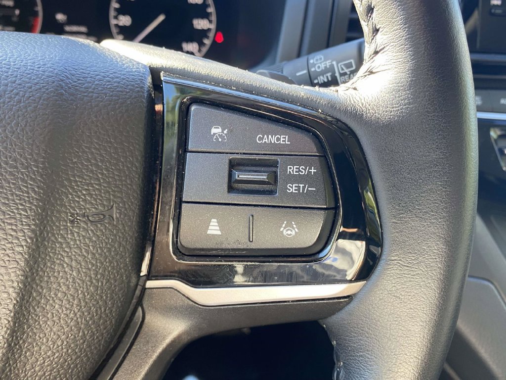 Used 2025 Honda Odyssey EX-L image 21