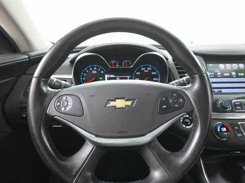 Used 2019 Chevrolet Impala LT image 14