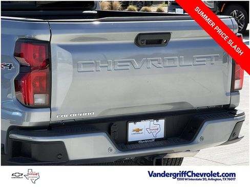 New 2026 Chevrolet Colorado LT w/ LT Convenience Package AWD/4WD image 6
