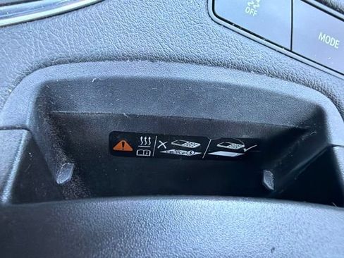 Used 2023 Cadillac XT6 Premium Luxury w/ Technology Package FWD image 53