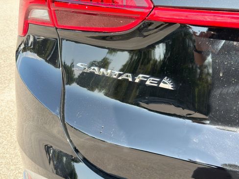 Used 2022 Hyundai Santa Fe SEL w/ Convenience + Premium Package FWD image 11