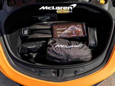 New 2026 McLaren Artura image 30