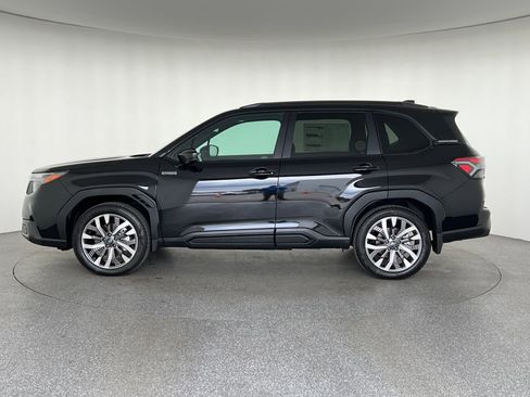 New 2026 Subaru Forester Touring AWD/4WD image 8