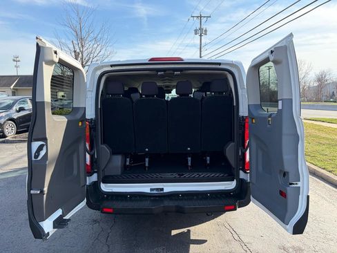 Used 2025 Ford Transit 350 XLT image 37