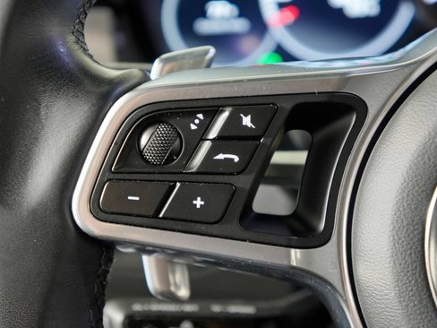 Certified 2023 Porsche Cayenne AWD/4WD image 26