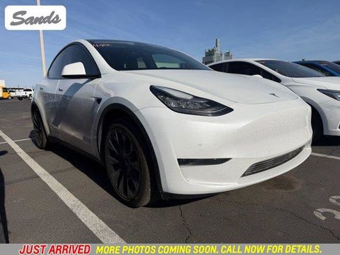 Used 2020 Tesla Model Y Long Range AWD/4WD image 1