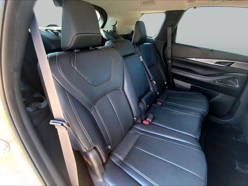 Used 2023 INFINITI QX60 Luxe w/ Vision Package AWD/4WD image 19
