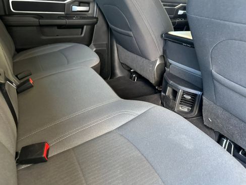 Used 2024 RAM 2500 Big Horn w/ Bed Utility Group image 17