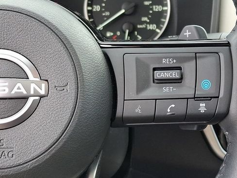 Certified 2023 Nissan Rogue SL AWD/4WD image 22