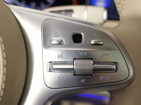 Used 2018 Mercedes-Benz S 560 S 560 4MATIC image 50