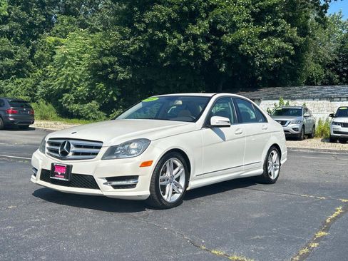 Used 2012 Mercedes-Benz C 300 4MATIC Sedan image 7