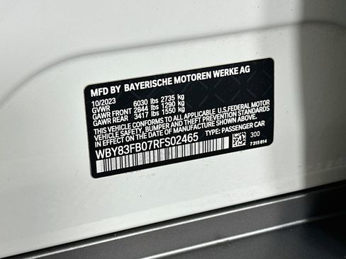 Used 2024 BMW i4 xDrive40i AWD/4WD image 12