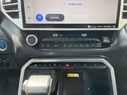 Certified 2024 Toyota Tundra Platinum AWD/4WD image 18