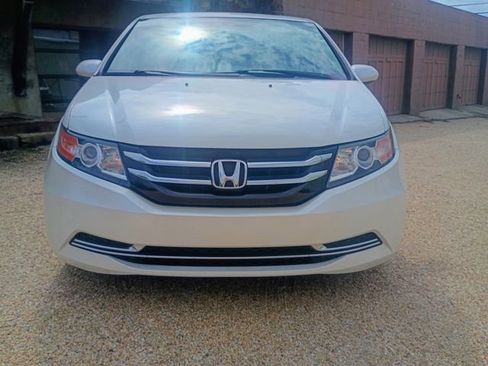 Used 2017 Honda Odyssey EX-L image 3