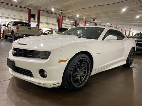 Used 2010 Chevrolet Camaro SS w/ RS Package image 7
