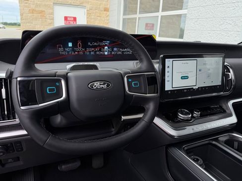 New 2026 Ford Expedition Platinum AWD/4WD image 44