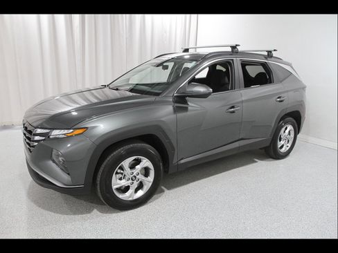 Certified 2023 Hyundai Tucson SEL AWD/4WD image 3
