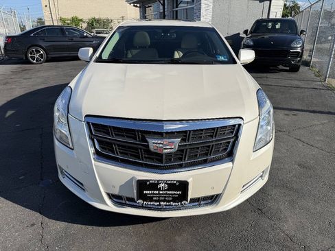 Used 2013 Cadillac XTS Luxury AWD/4WD image 9