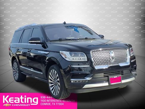 Used 2021 Lincoln Navigator Reserve w/ Luxury Package image 3