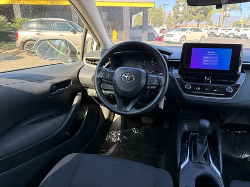 Used 2023 Toyota Corolla LE w/ Carpet Mat Package (TMS) image 22