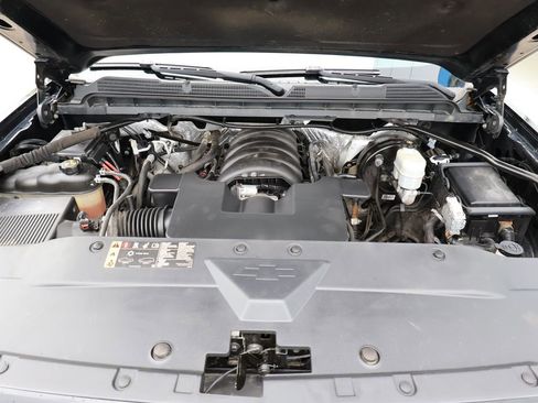 Used 2018 Chevrolet Silverado 1500 LTZ Z71 w/ LTZ Plus Package AWD/4WD image 42