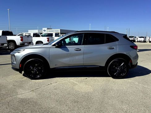 Used 2025 Buick Envision Sport Touring image 10